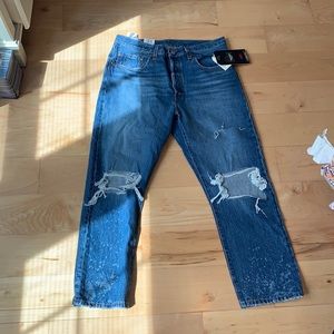 Levi’s 501 Cropped Jeans